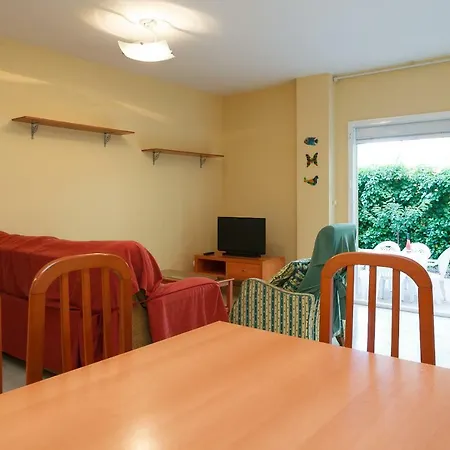 Uhc Golden Pineda Apartment *